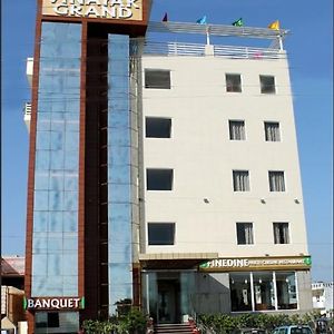 Hotel Vinayak Grand Haridwar Exterior photo