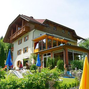 Appart-Pension Seehang Velden am Woerthersee Exterior photo