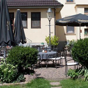 Linde Restaurant & Hotel Nussloch Exterior photo