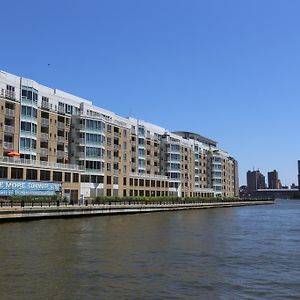 Jersey City Waterfront At The Pier - A Premier Furnished Apartment Exterior photo