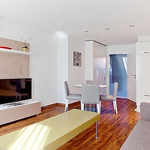 Premium Apartments By Livingdowntown Zurich Room photo