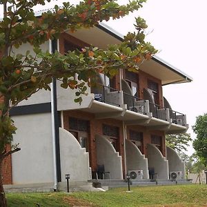 Welimaluwa Resort Sigiriya Kibissa Exterior photo