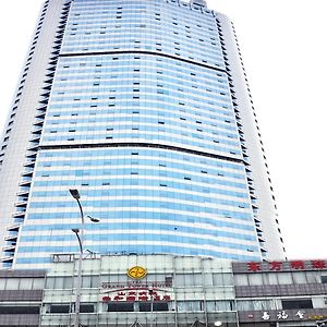 Grand Tower Hotel Jinan Exterior photo