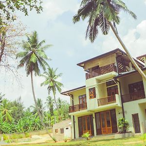 Surf Range Hotel Matara Exterior photo