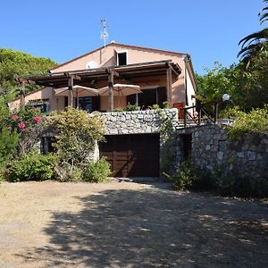 Villa Fiorella Marmi Exterior photo