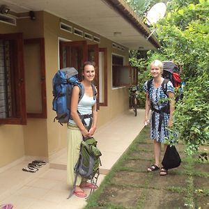 Shirley'S Homestay Galle Exterior photo