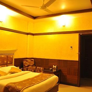 Hotel South Avenue Tirunelveli Room photo