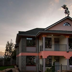 Kuniville Guest House Nyeri Exterior photo