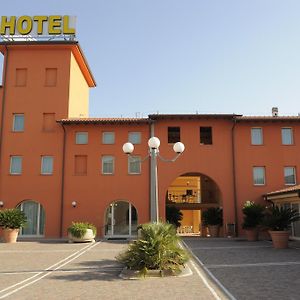 Hotel Plazza Porcari Exterior photo