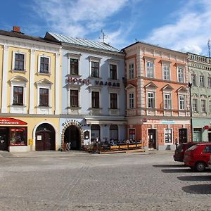 Vajgar Hotel Jindrichuv Hradec Exterior photo