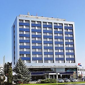 Alessandria Hotel Hradec Kralove Exterior photo