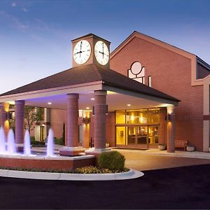 Ann Arbor Regent Hotel And Suites Exterior photo