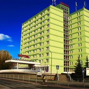 Hotel Accademia Ostrowiec Swietokrzyski Exterior photo