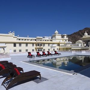 The Castle Mewar Hotel Udaipur Exterior photo