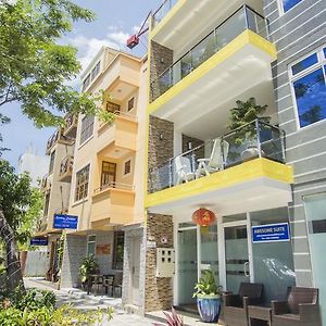 Awesome Suite Hulhumale Exterior photo