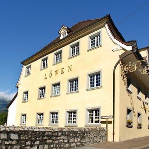 Hotel Gasthof Lowen Vaduz Exterior photo