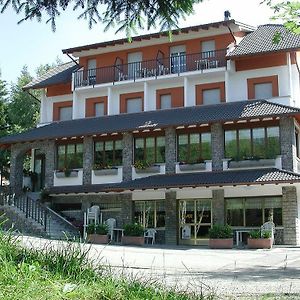 Albergo Moderno & Spa Fuipiano Valle Imagna Exterior photo