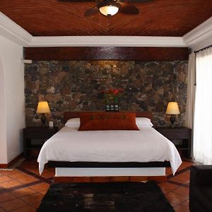 Hotel Villa Mexicana Golf & Equestrian Resort Queretaro Exterior photo