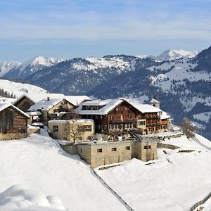 Hotel Restaurant Capricorns Casti-Wergenstein Exterior photo