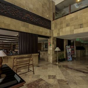 Nida Rooms Purna Mtq Pekanbaru Exterior photo