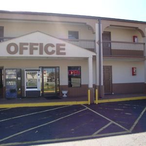 Executive Inn & Suites - Augusta Exterior photo