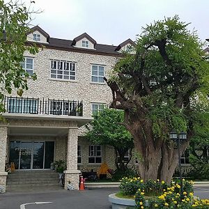 Piccolo House Hotel Suphan Buri Exterior photo
