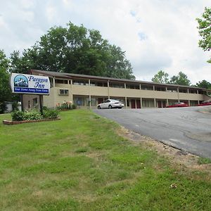 Paragon Inn Hillsboro Exterior photo