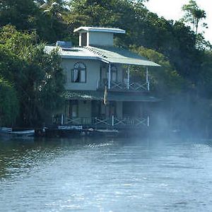 Maduganga Villa Amazing Island Resort Balapitiya Exterior photo