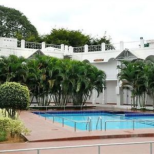 Confident Cascade Hotel Bangalore Exterior photo