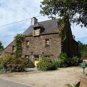 Chambre D'Hotes Saint Jacob Relais De Chasse Du XVIII Siecle Les Fougerets Exterior photo