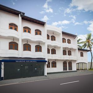 Marine Six Hotel Colombo Exterior photo