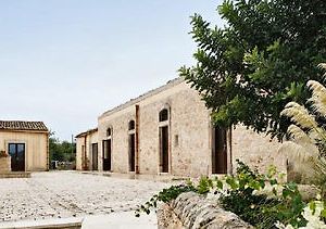 Agriturismo Gaia Hotel Noto Exterior photo