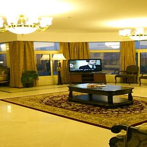 Sadeem Al Fajr Hotel Suites Ta'if Exterior photo