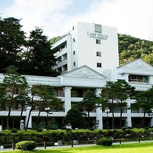 Lake Hills Hotel Songnisan Boeun Exterior photo