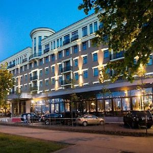 Tom River Plaza Hotel Kemerovo Exterior photo