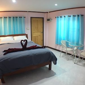 Smile Resort Ban Phai Cham Sin Exterior photo