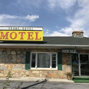 Gateway Inn Front Royal Exterior photo