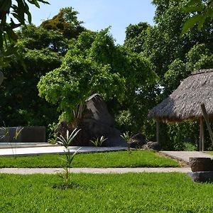 Manku Lake Paradise Granada Exterior photo