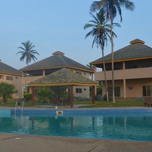 Elmina Bay Resort Exterior photo
