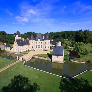 Chateau De Vauloge Ferce-sur-Sarthe Exterior photo