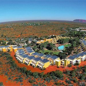 Sails In The Desert Ayers Rock Exterior photo