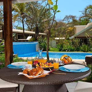 The Breeze Hotel & Villas Tamarindo Exterior photo