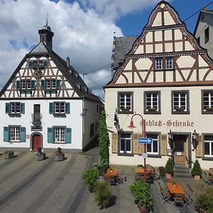 Hotel Zur Schloss-Schenke Neuwied Exterior photo