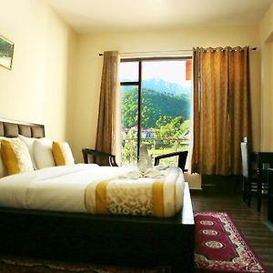 Chimbalhar Heights Hotel Palampur Exterior photo