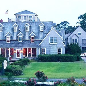 The Castle B&B On Silver Lake Ocracoke Exterior photo