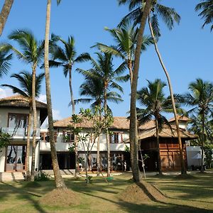 The Villa By Contemporary Ceylon Wadduwa Exterior photo