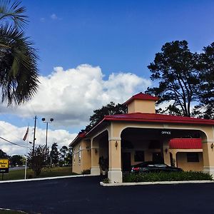 Relax Inn Folkston Exterior photo