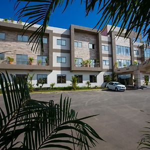 The Palms By Eagles Hotel Sekondi-Takoradi Exterior photo