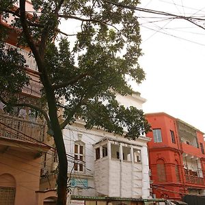 Oyo 3741 Kalighat Kolkata Exterior photo