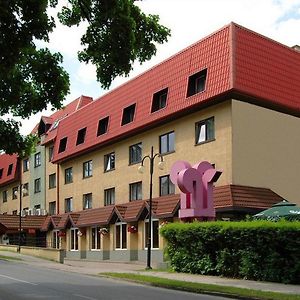Willa Wolnosc Hotel Polanica-Zdroj Exterior photo